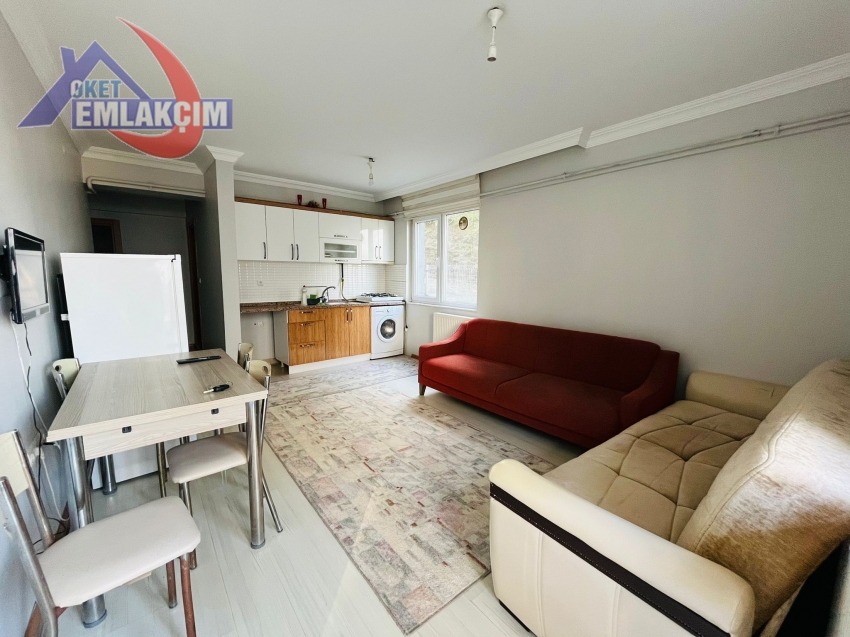 FAKÜLTE MEVKİİ EŞYALI 1+1 KİRALIK DAİRE