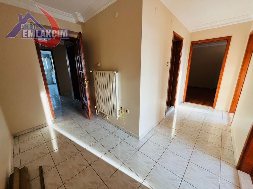 MÜFTÜ MAH ANA CADDE ÜZERİN 3+1 KİRALIK DAİRE 