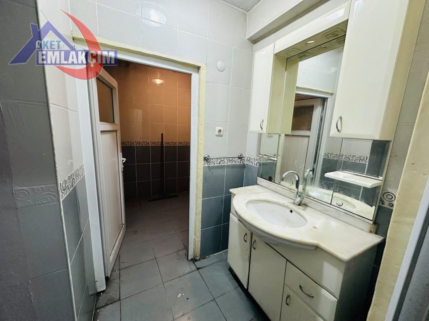 MÜFTÜ MAH CADDE ÜZERİNDE KİRALIK 3+1 DAİRE
