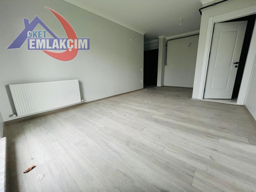 FAKÜLTE MEVKİNDE YATIRIMA UYGUN SATILIK 1+1 SIFIR