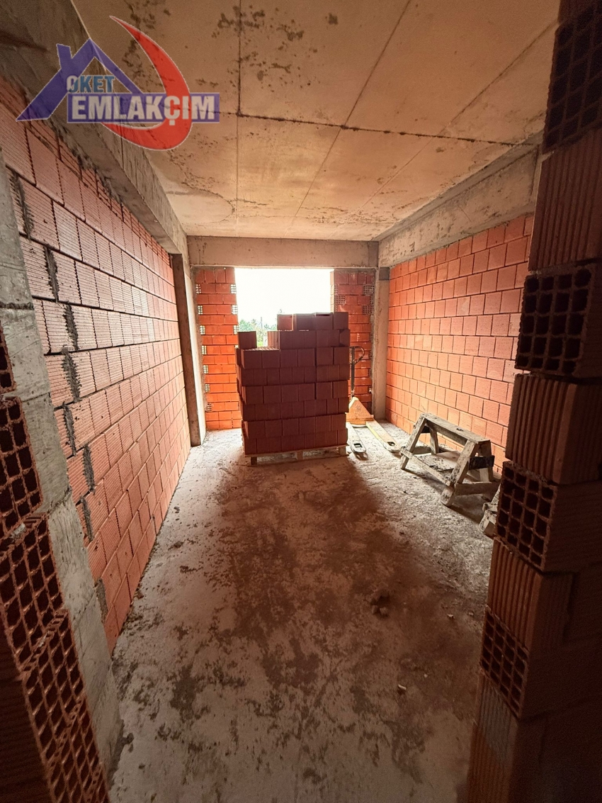 ELMATEPE MAHALLESİNDE TEMMUZ AYINA TESLİM SATILIK 