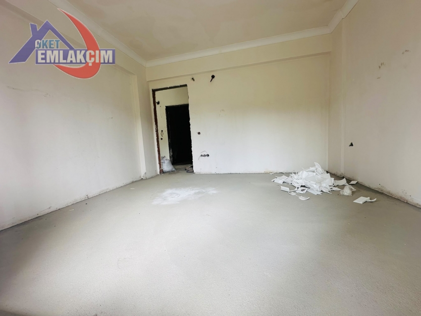 KIRMACIDA ANAHTAR TESLİM 1+1 SATILIK DAİRE
