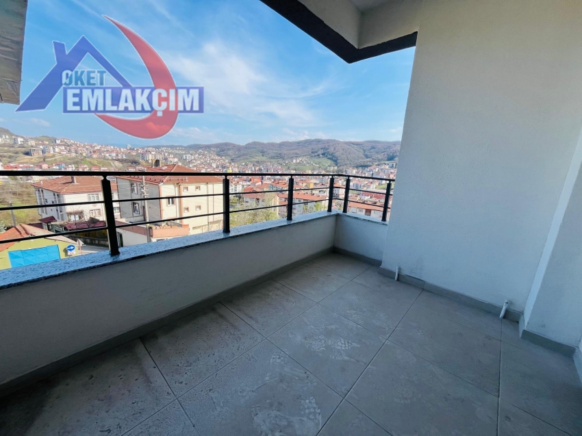 DİŞ HASTANESİ MEVKİİ’NDE SATILIK SIFIR 2+1 D