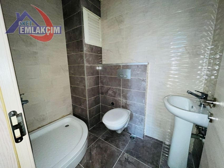 KEPEZ ANAYOL ÜZERİNDE 3+1 KİRALIK DAİRE