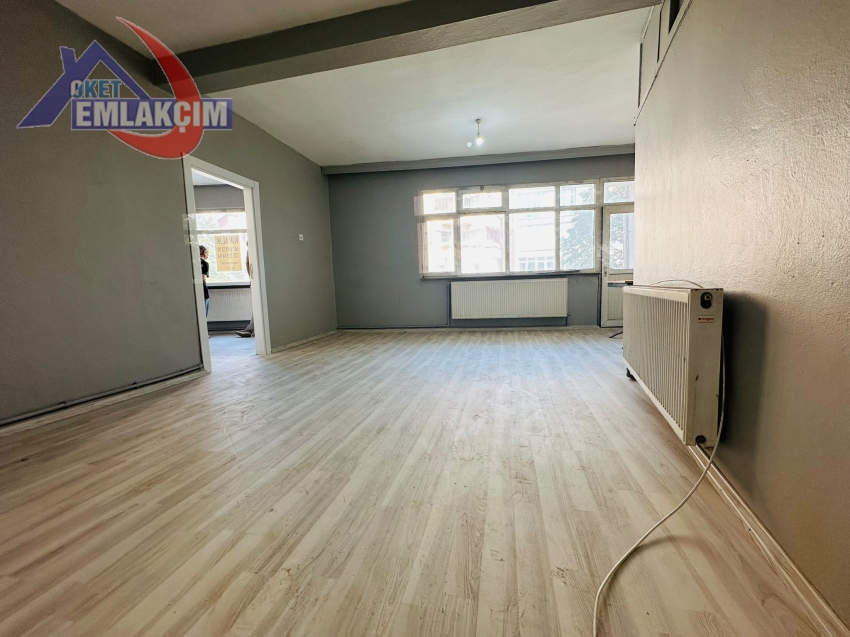 MÜFTÜ MAH CADDE ÜZERİNDE KİRALIK 3+1 DAİRE