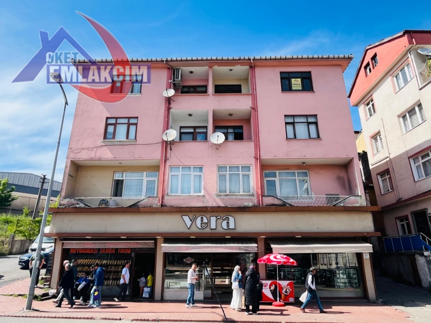 MERKEZİ KONUMDA KİRALIK 3+1 DAİRE