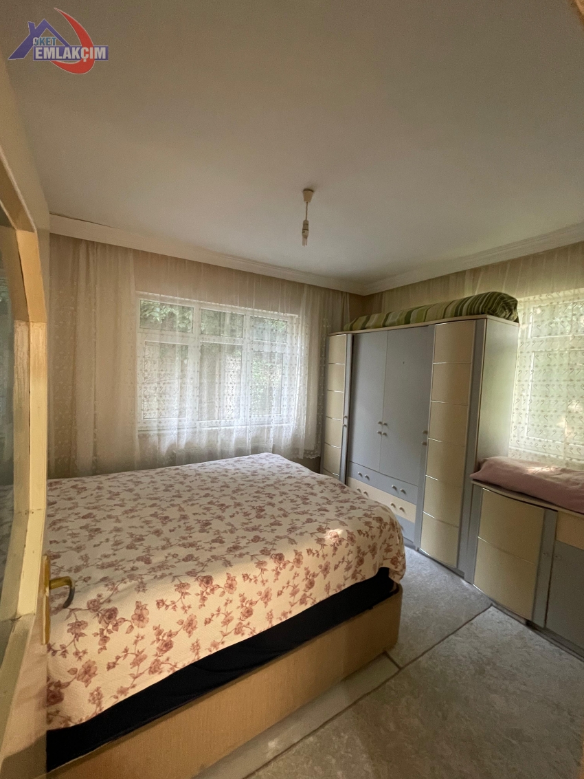 KAVAKLIK MAHALLESİNDE OKULLARA YAKIN 2+1 SATILIK D