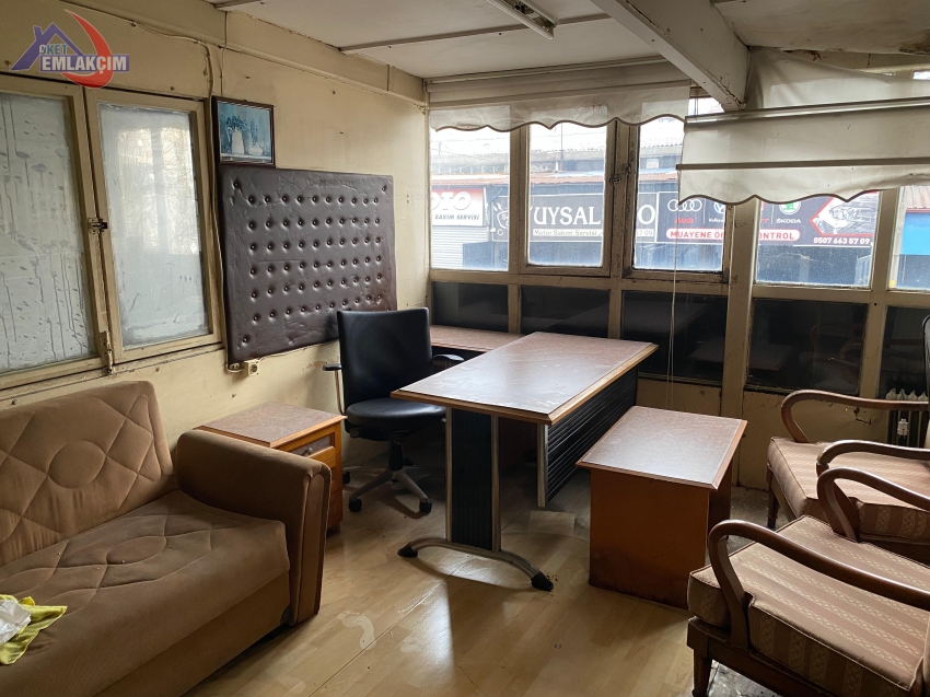 KIŞLA SANAYİ SİTESİNDE SATILIK 2 KATLI DÜKKAN