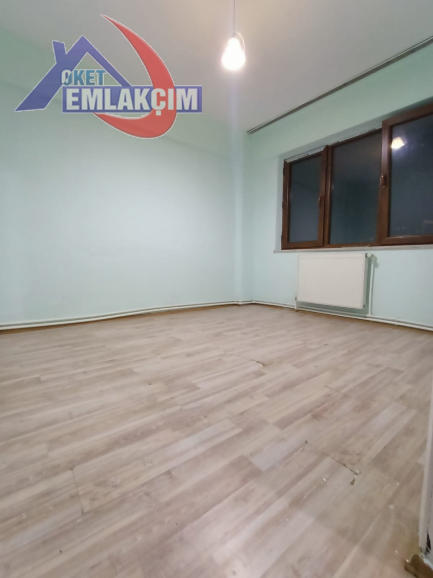 ÇARŞIYA YÜRÜME MESAFESİNDE 2+1 KİRALIK DAİRE
