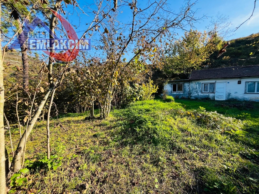 KANDİLLLİ AÇIK HAVA SOKAKTA SATILIK ARSA