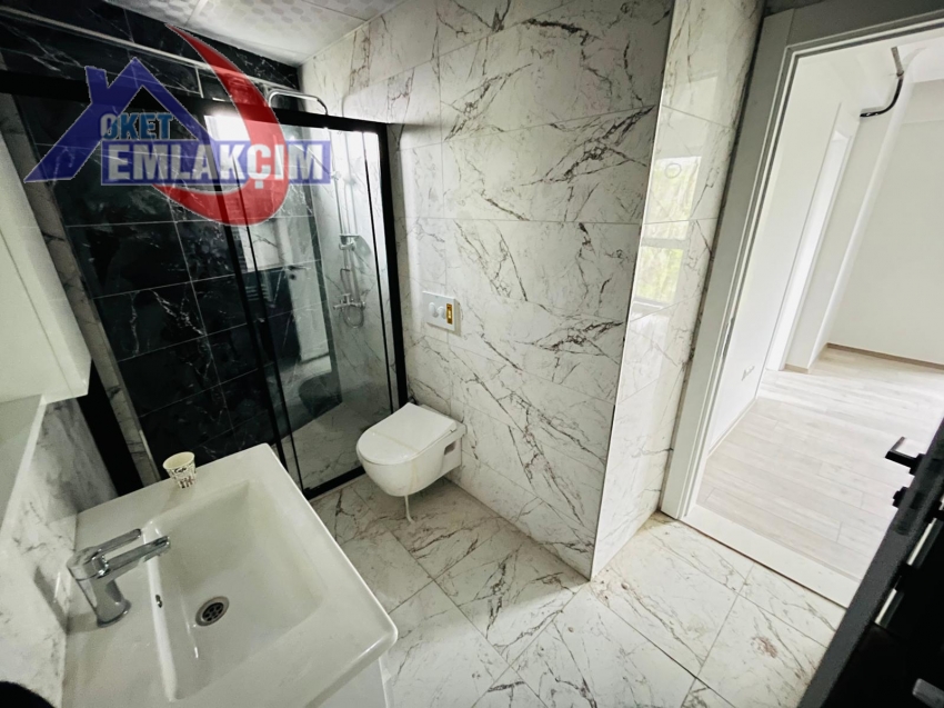FAKÜLTE MEVKİNDE YATIRIMA UYGUN SATILIK 1+1 SIFIR