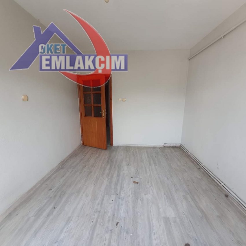 MERKEZİ KONUM MASRAFSIZ SATILIK 2+1 DAİRE