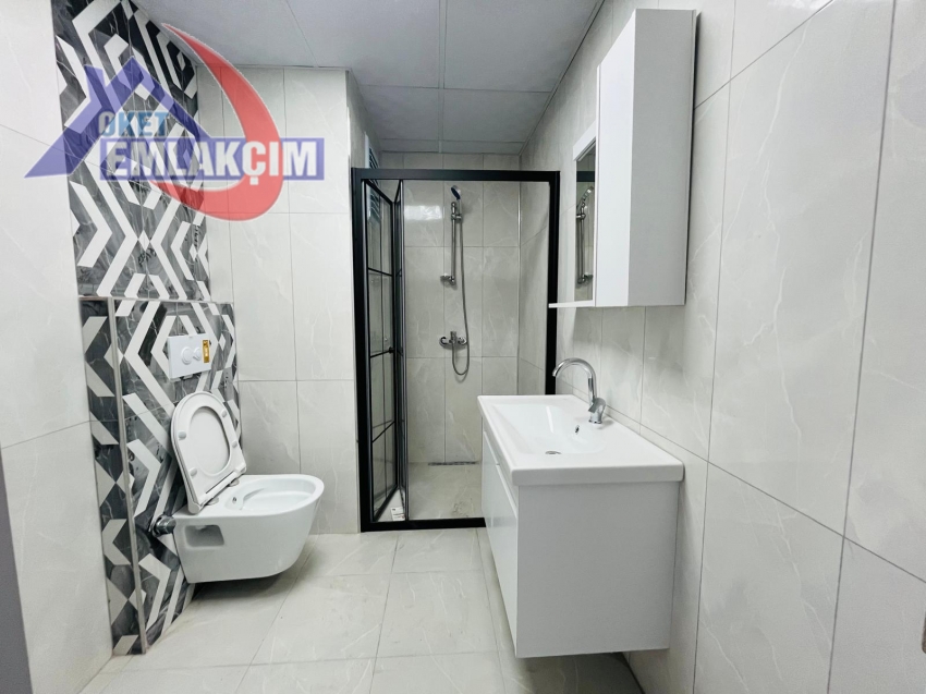 DİŞ HASTANESİ MEVKİİ’NDE SATILIK SIFIR 2+1 D