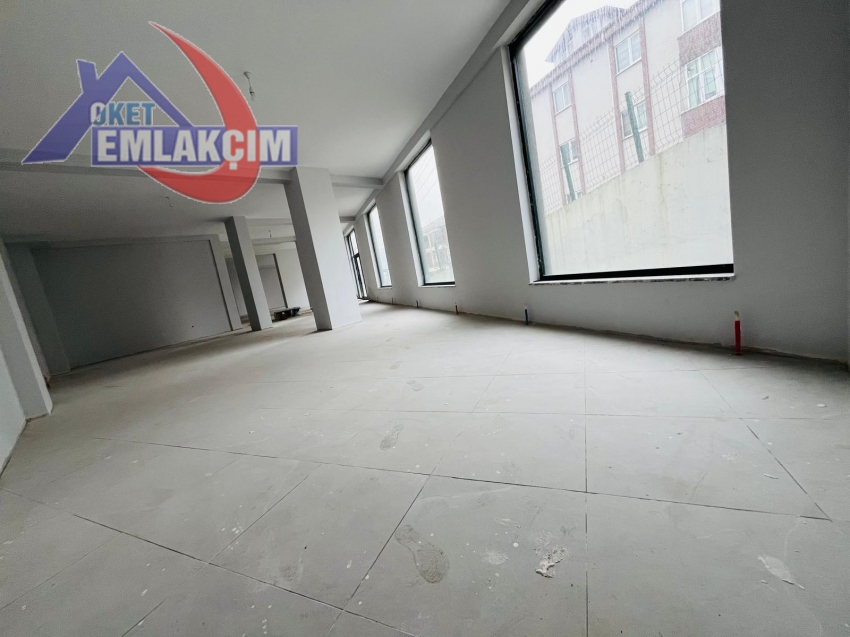 DAĞ EVLERİ MEVKİNDE KİRALIK 200M2 DEPO/DÜKKAN