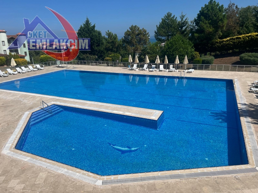 AKÇAKOCA ERDEMİRLİLER SİTESİNDE KİRALIK TRİBLEKS V