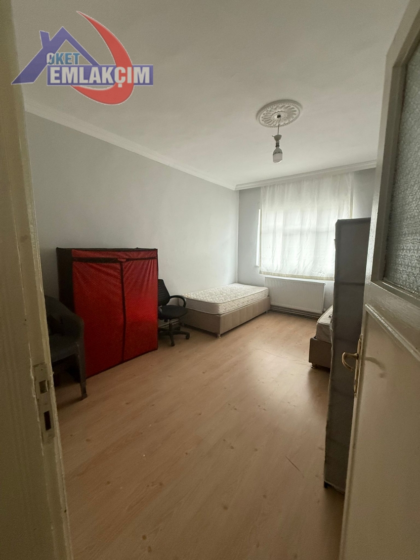 KIŞLA MEVKİNDE İŞÇİLER İÇİN UYGUN KİRALIK BİNA