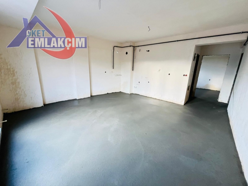 KEPEZ UYUYAN GÜZEL MEVKİNDE SATILIK SIFIR 1+1 DAİR