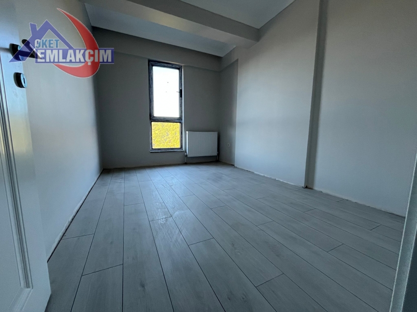 BAĞLIK MAH AÇIK HAVUZA SAHİP 2+1 LÜKS DAİRE