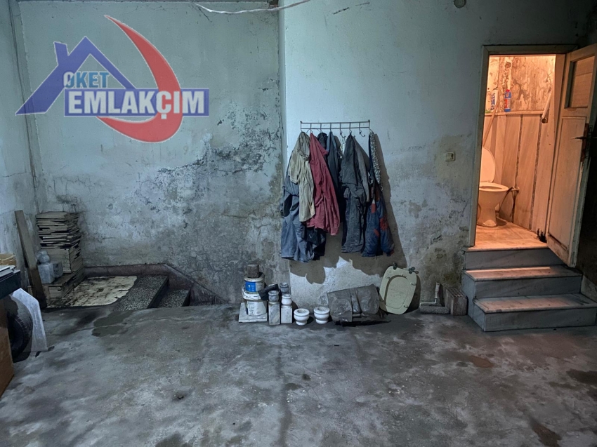 KIŞLA SANAYİ SİTESİNDE SATILIK 2 KATLI DÜKKAN