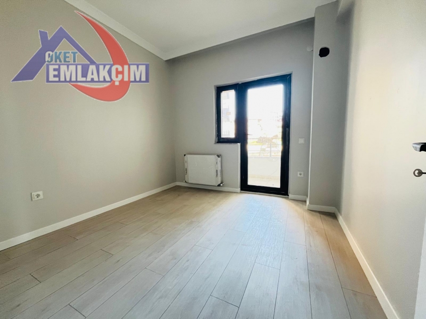 DİŞ HASTANESİ MEVKİNDE KİRALIK SIFIR 2+1 DAİRE