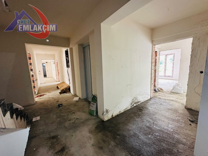 KIRMACIDA ANAHTAR TESLİM 1+1 SATILIK DAİRE