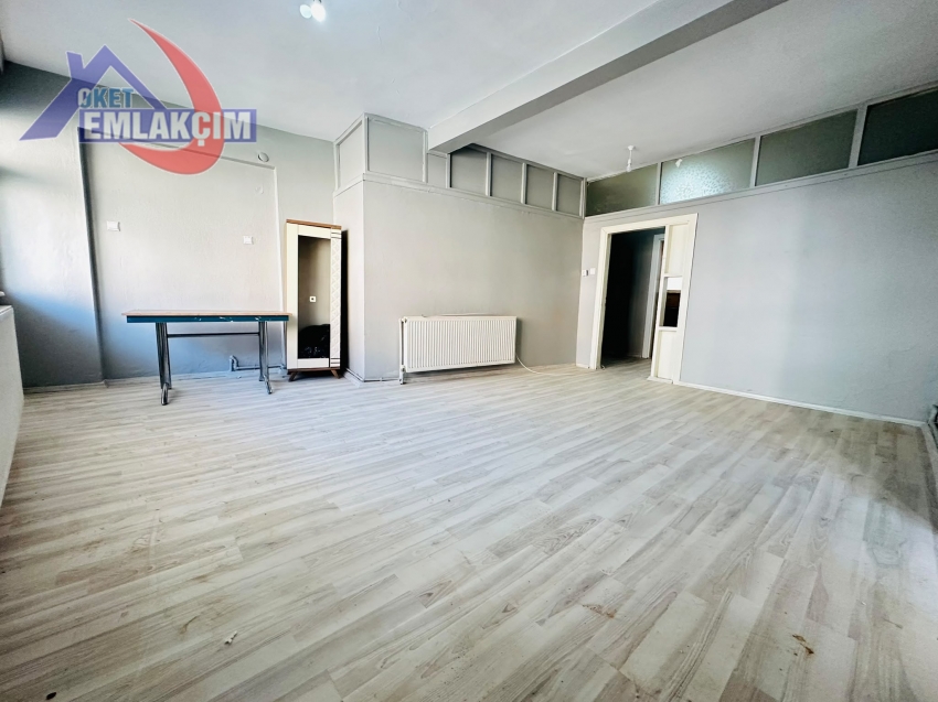 MÜFTÜ MAH CADDE ÜZERİNDE KİRALIK 3+1 DAİRE