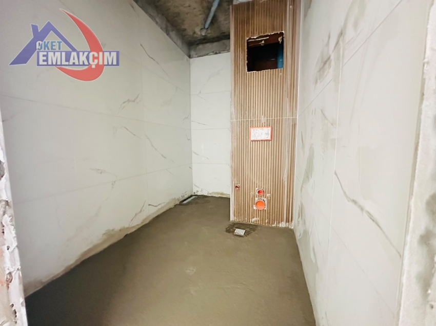 KIRMACIDA ANAHTAR TESLİM 1+1 SATILIK DAİRE