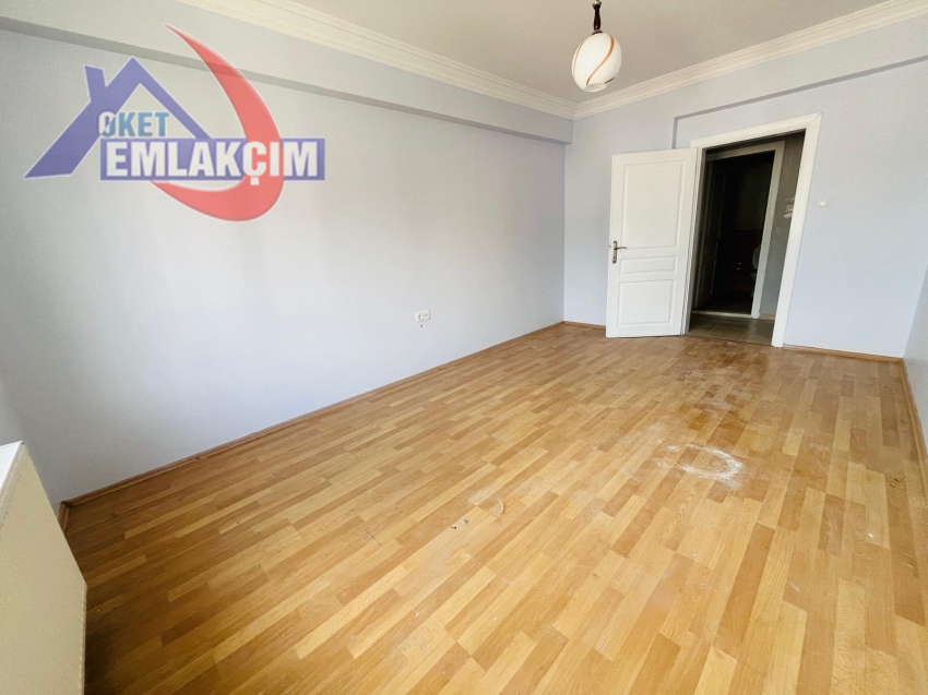 SÜLEYMANLAR MAH GENİŞ 3+1 SATILIK DAİRE