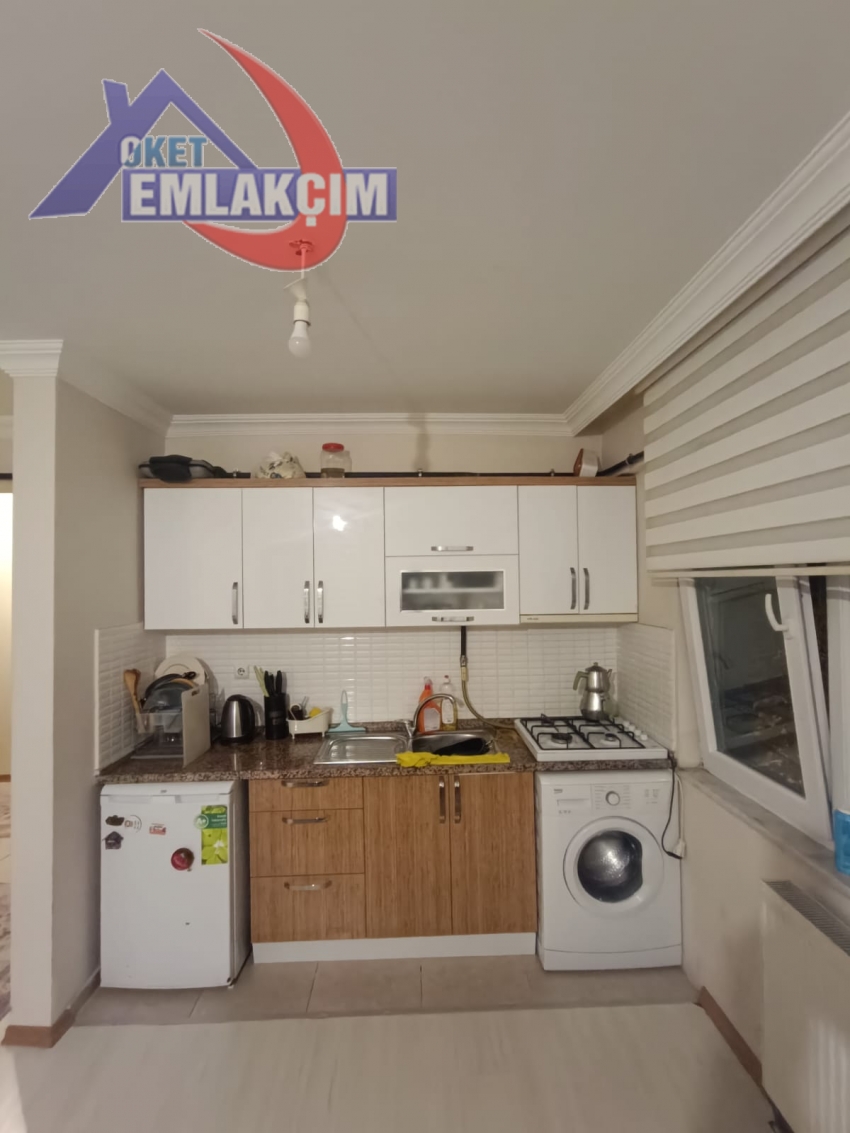 FAKÜLTE MEVKİNDE EŞYALI 1+1 ARAKAT KİRALIK DAİRE