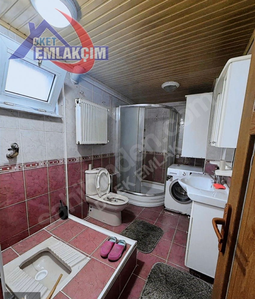 KAVAKLIK MAHALLESİNDE ANAYOLA 100M MESAFEDE SATILI