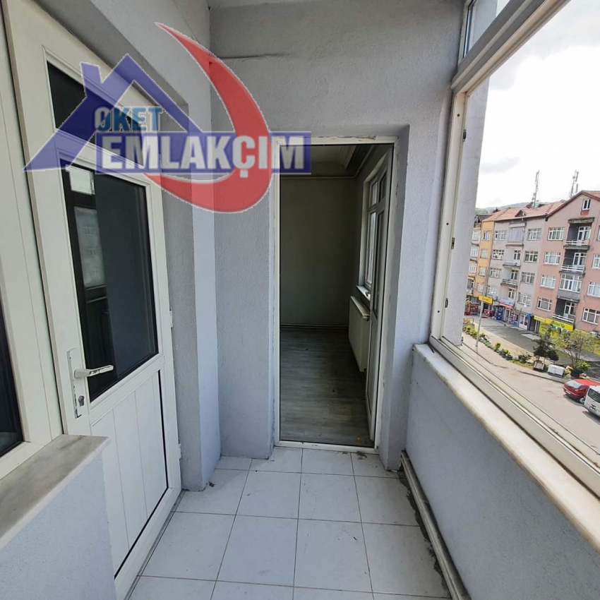 MERKEZİ KONUM MASRAFSIZ SATILIK 2+1 DAİRE
