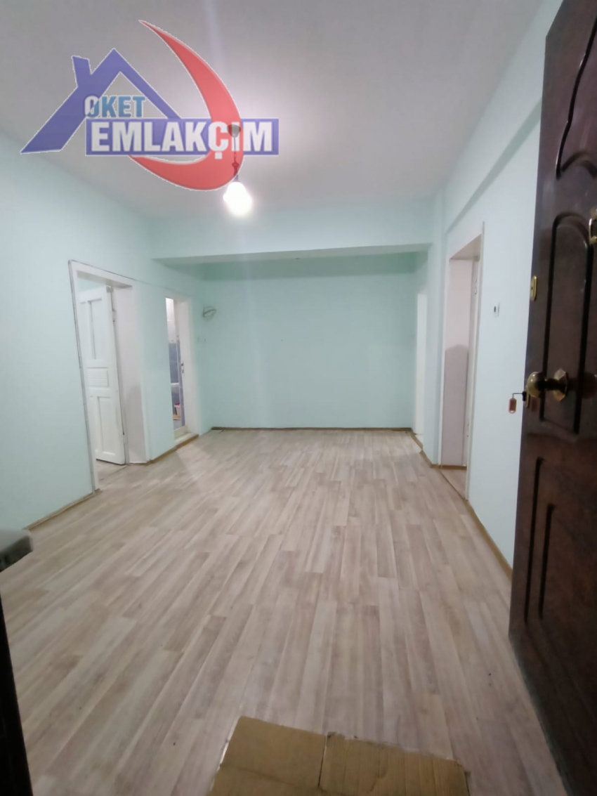 ÇARŞIYA YÜRÜME MESAFESİNDE 2+1 KİRALIK DAİRE