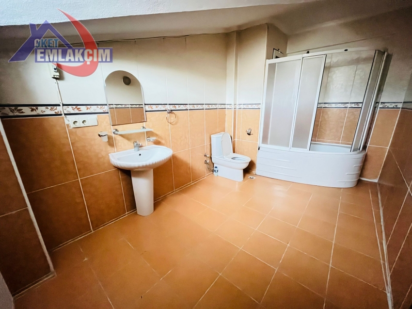 BAĞLIK MAH ANACADDE ÜZERİNDE KİRALIK DUBLEKS DAİRE