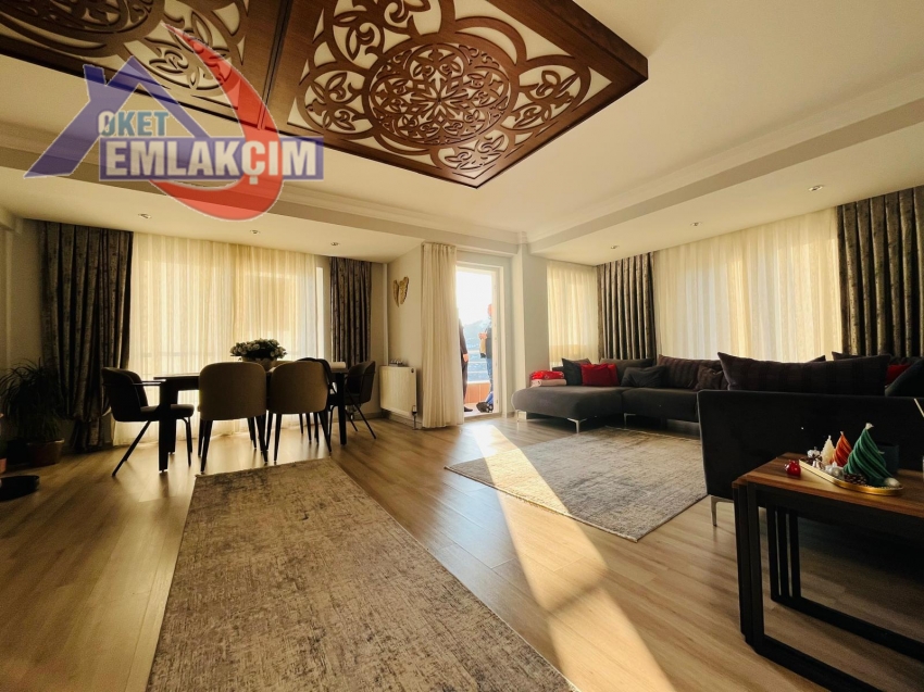 EMLAKÇIM OKET’TEN PARK MAZARADA SATILIK 3+1