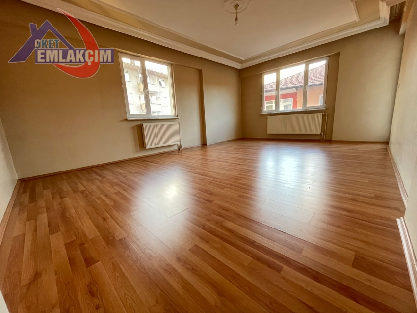 SAFA CAMİİ MEVKİNDE 3+1 KİRALIK DAİRE