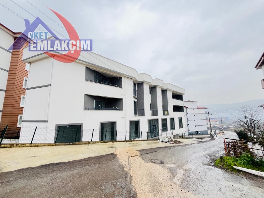 DAĞ EVLERİ MEVKİNDE KİRALIK 200M2 DEPO/DÜKKAN