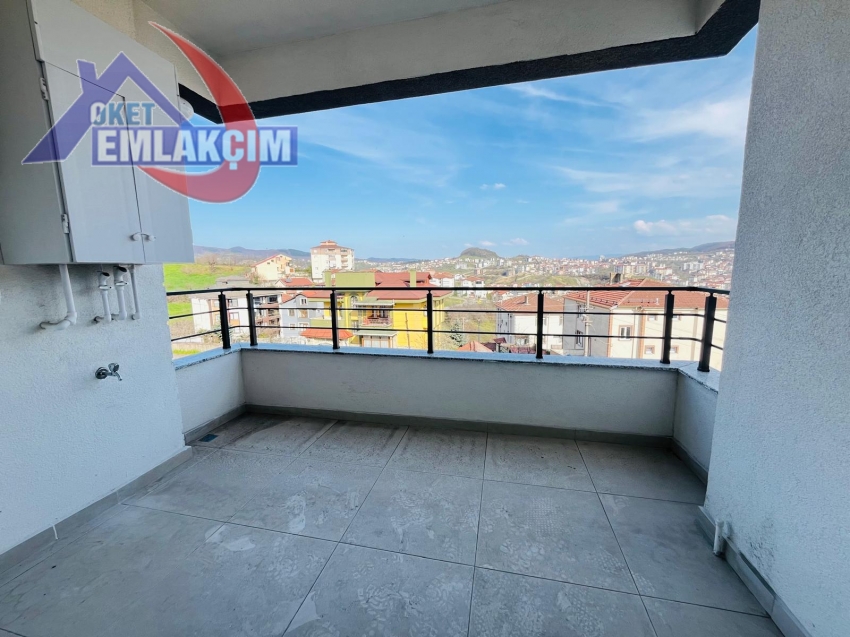 DİŞ HASTANESİ MEVKİNDE KİRALIK SIFIR 2+1 DAİRE