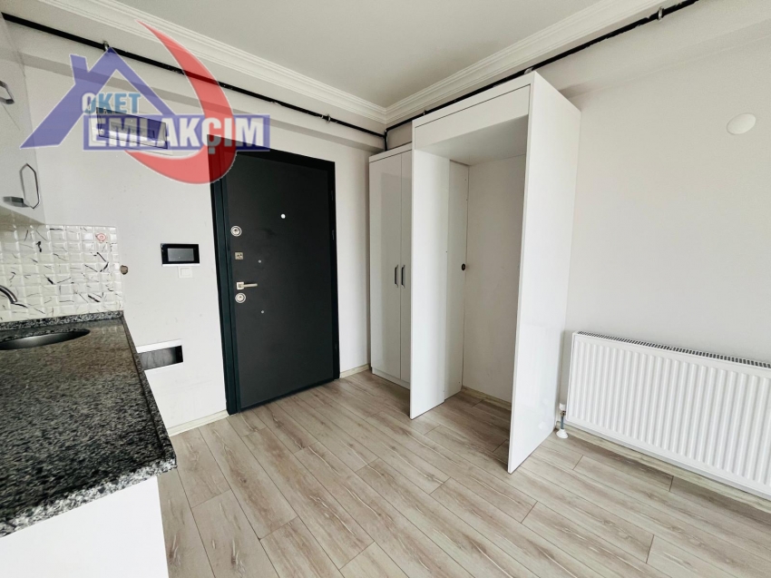 ORTA CAMİİ MEVKİNDE KİRALIK 1+1 DAİRE