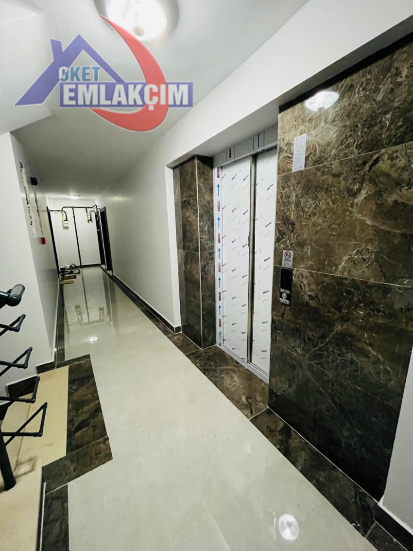 FAKÜLTE MEVKİNDE YATIRIMA UYGUN SATILIK 1+1 SIFIR