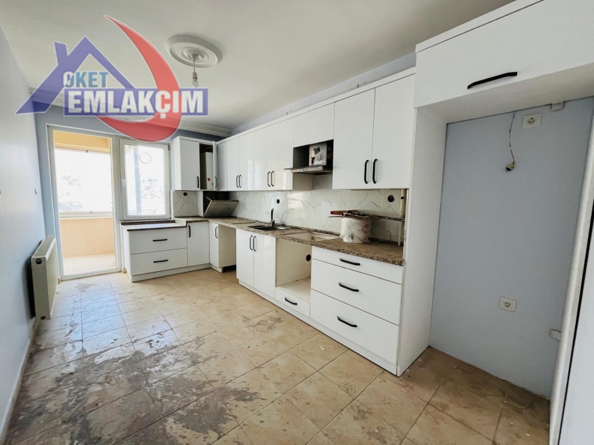SÜLEYMANLAR MAH GENİŞ 3+1 SATILIK DAİRE