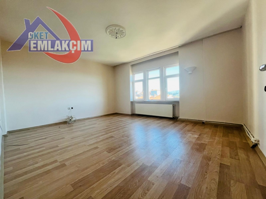 BAĞLIK MAH ORHAN O. ORTAOKULU MEVKİNDE KİRALIK 3+1