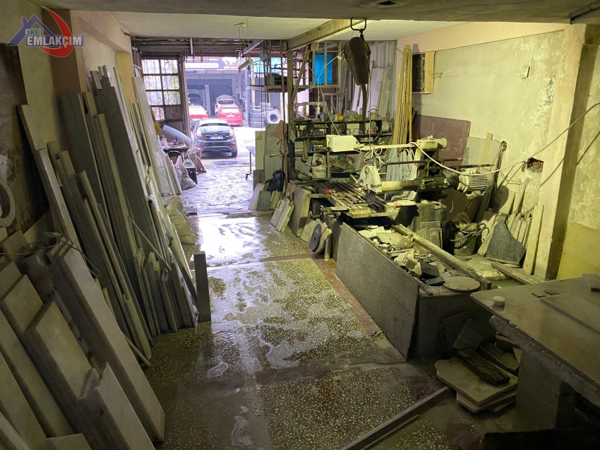 KIŞLA SANAYİ SİTESİNDE SATILIK 2 KATLI DÜKKAN