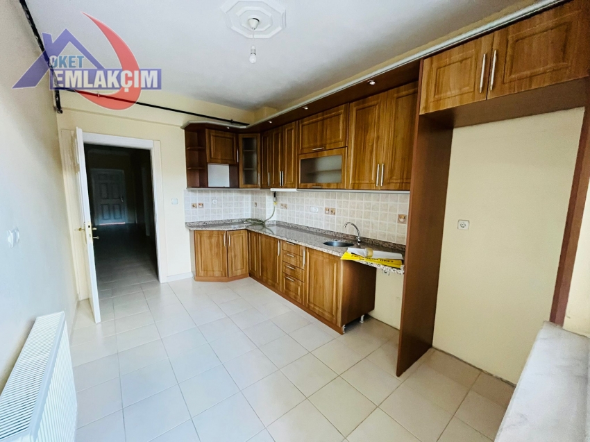 SAFA CAMİİ MEVKİNDE 3+1 KİRALIK DAİRE