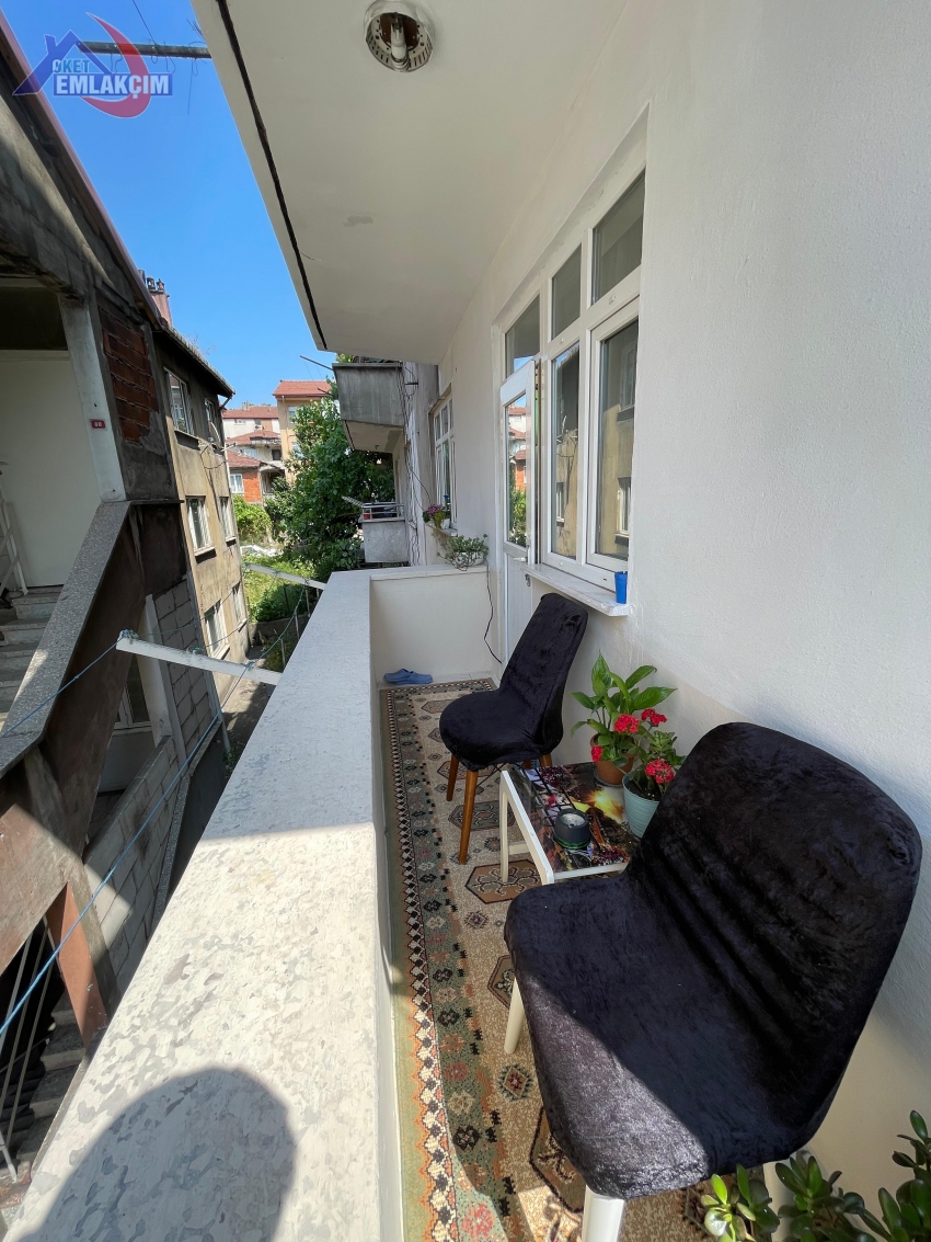 KAVAKLIK MAHALLESİNDE OKULLARA YAKIN 2+1 SATILIK D