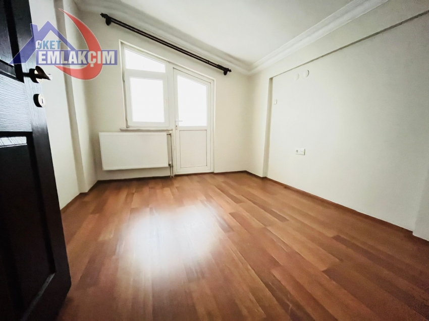 BAĞLIK MAH ANACADDE ÜZERİNDE KİRALIK DUBLEKS DAİRE