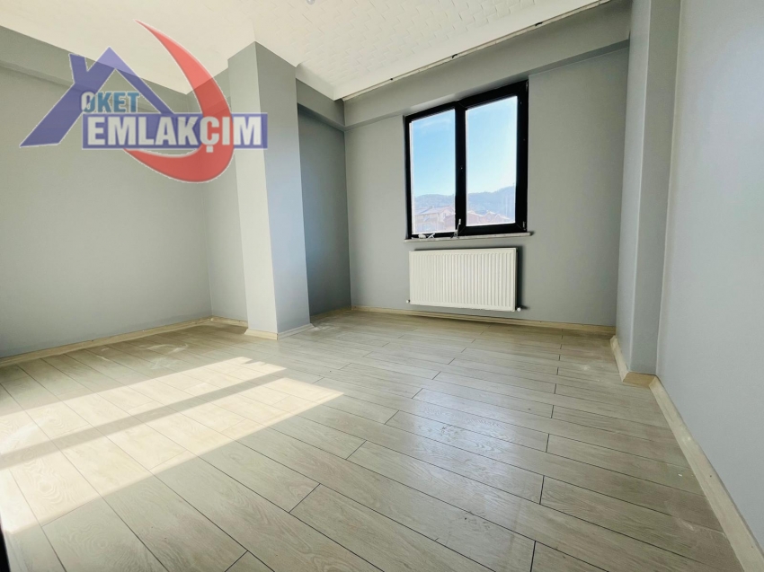 KEPEZDE ULAŞIM SORUNU OLMAYAN LÜKS 2+1 KİRALIK DAİ