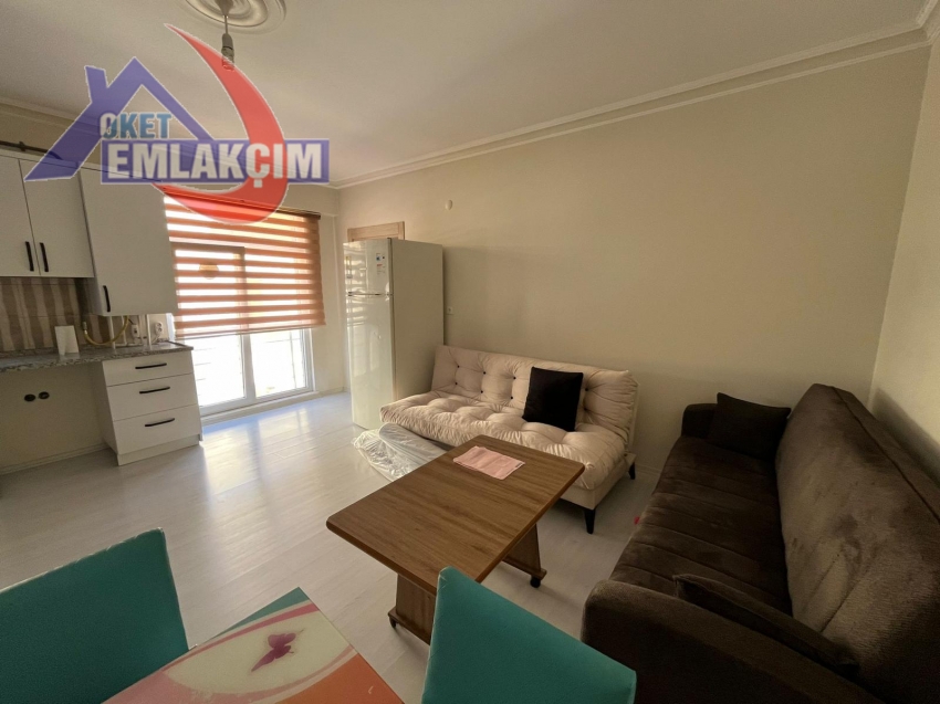 KONUMUYLA AVANTAJ SAĞLAYAN 1+1 EŞYALI KİRALIK DAİR