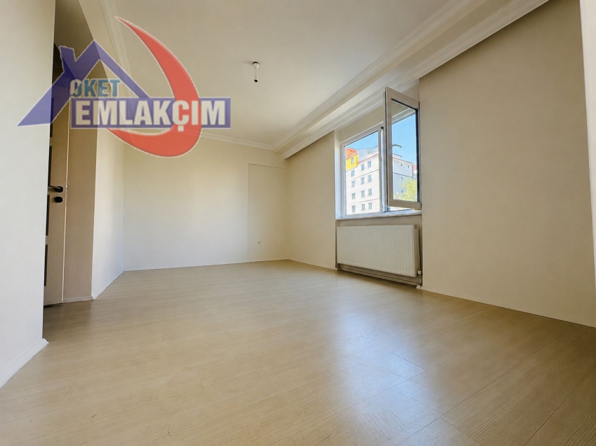 KEPEZ MAHALLESİ OKULLAR BÖLGESİNDE 3+1 KİRALIK DAİ