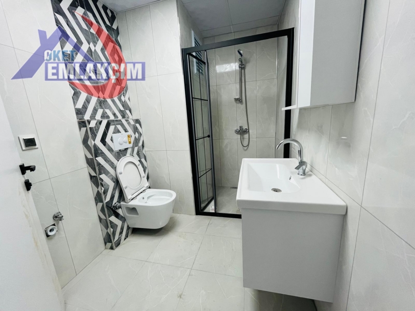 DİŞ HASTANESİ MEVKİİ’NDE SATILIK SIFIR 2+1 D