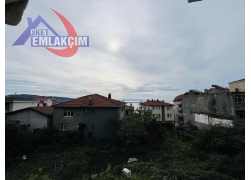 ORTA CAMİİ MEVKİNDE KİRALIK 1+1 DAİRE